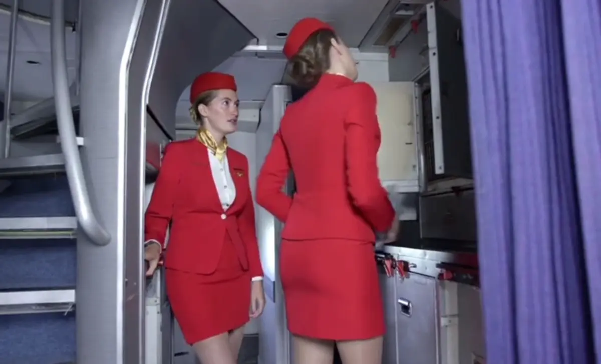 《法国空姐2019(多塞尔航空)》资源下载-法国空姐全集免费在线观看-手机高清完整版法国空姐