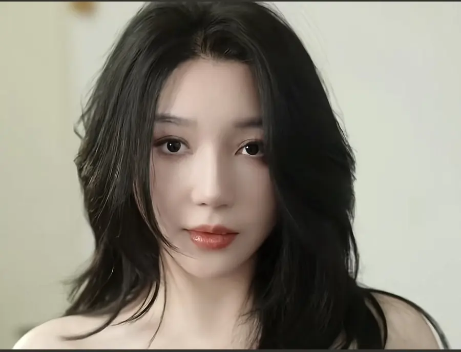 《教母eily三部曲》Eily全部作品合集免费下载-三人行短剧在线看HD高清无删减-教母eily三部曲免费下载畅享全集
